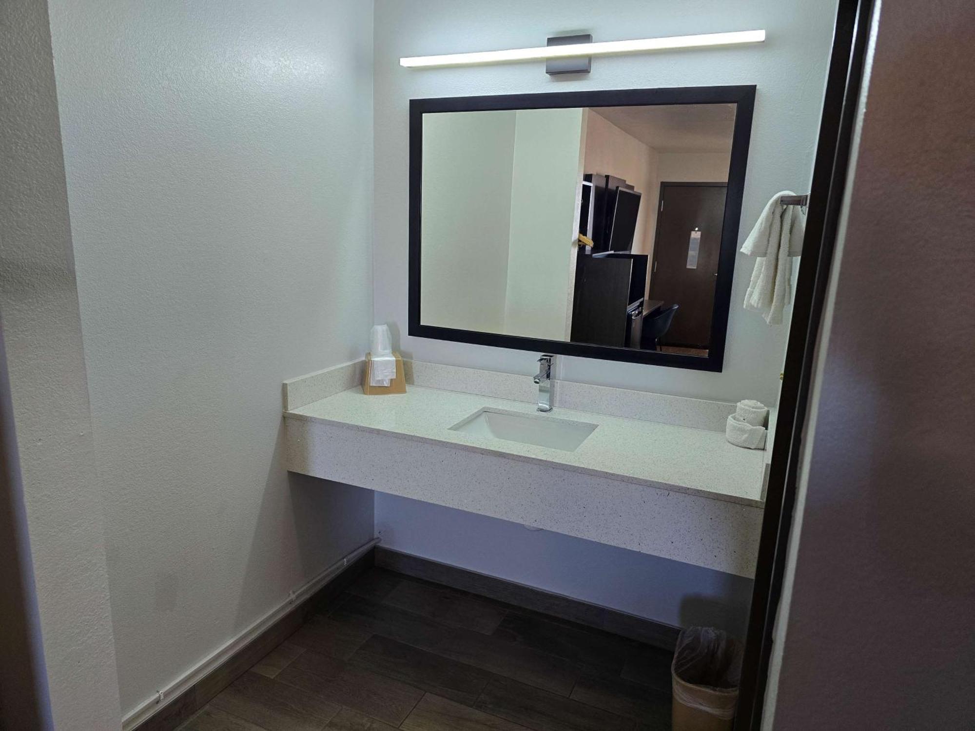 Motel 6 Oklahoma City Ok Frontier City Edmond Ngoại thất bức ảnh